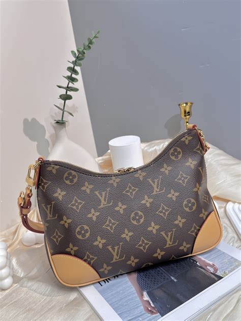 lv牛角包|louis vuitton 包.